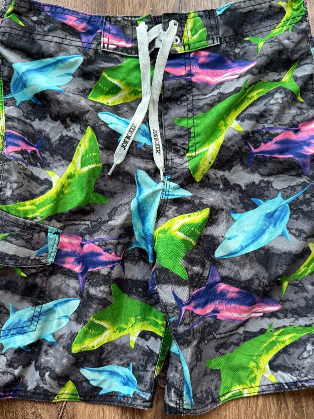 Joe Boxer Boys Shark Swim Trunks Size M 10/12 Colorful Mesh Lined Shorts